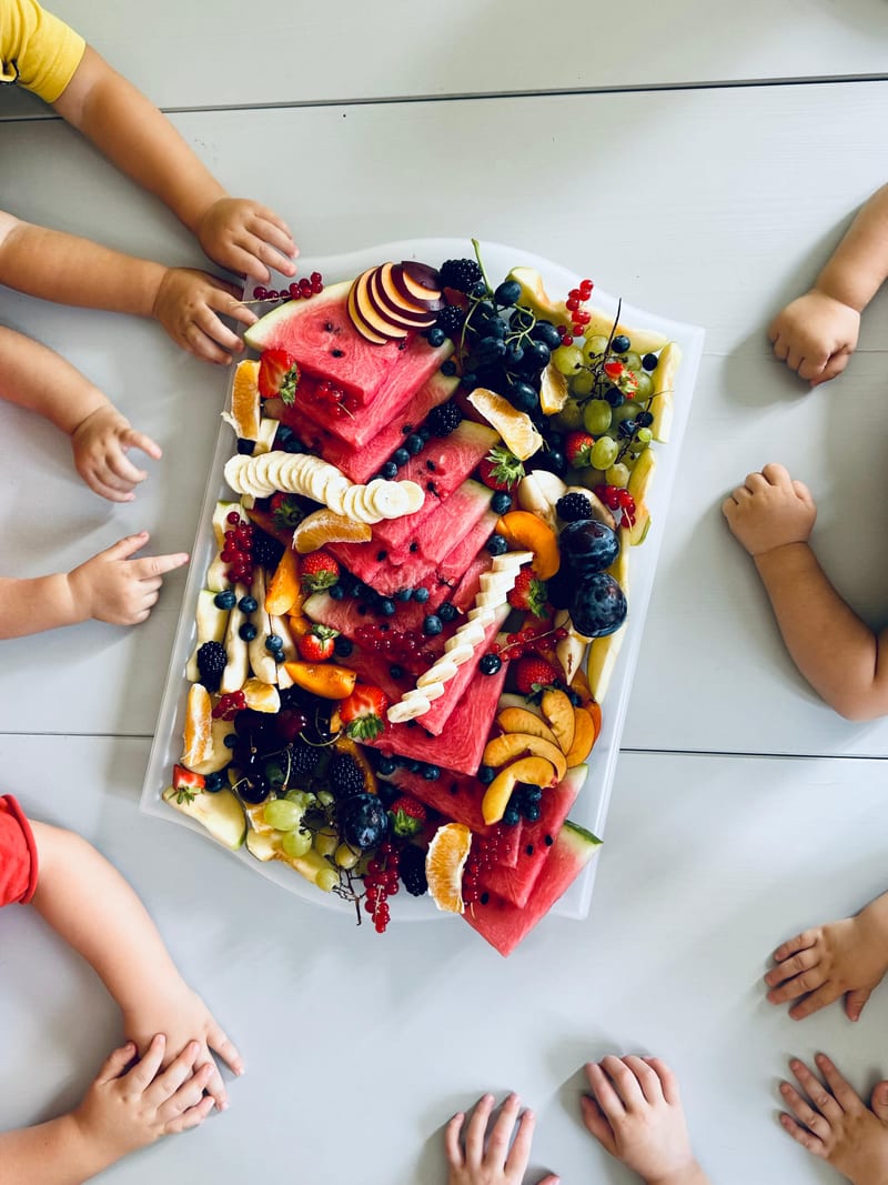 Fruit platter for snack